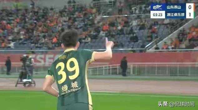 关于战术奏效！梅西双翼齐飞压制泰山整场无力还手！的信息